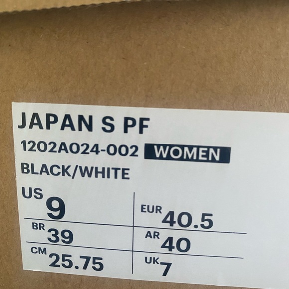 New with Tags ASICS Japan S Sneakers | Black & white leather | W 9 M 7.5 EU 40.5 - Picture 10 of 10